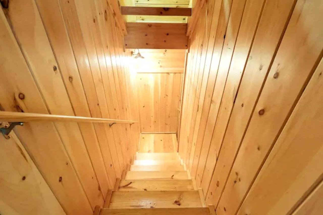 Smoky Mtn Hideaway - Cabin W/ Hot Tub & Pool Table Villa Sevierville Dış mekan fotoğraf