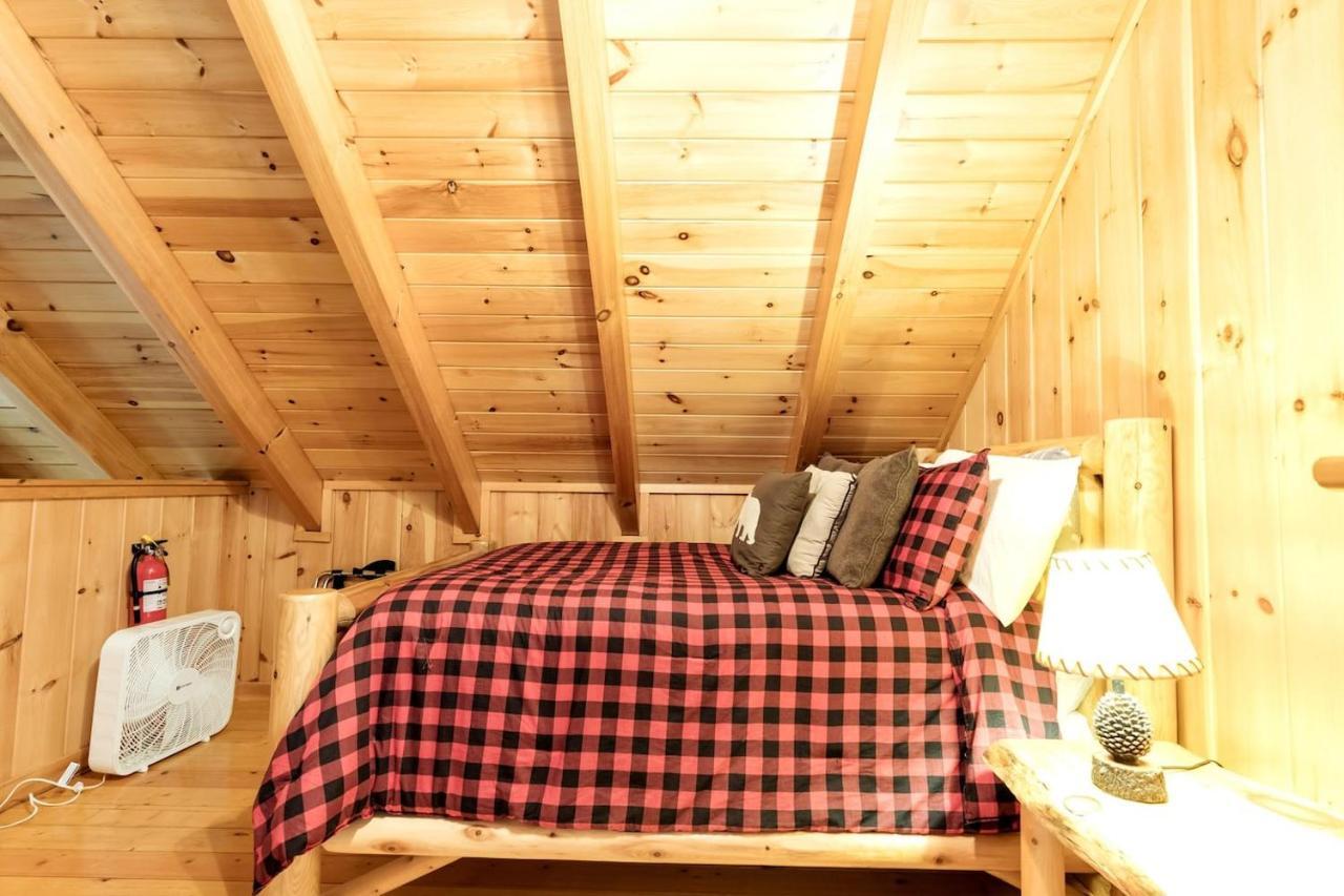 Smoky Mtn Hideaway - Cabin W/ Hot Tub & Pool Table Villa Sevierville Dış mekan fotoğraf